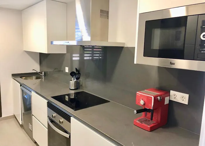 Playa Alamos, Descanso Y Ocio En * Torremolinos